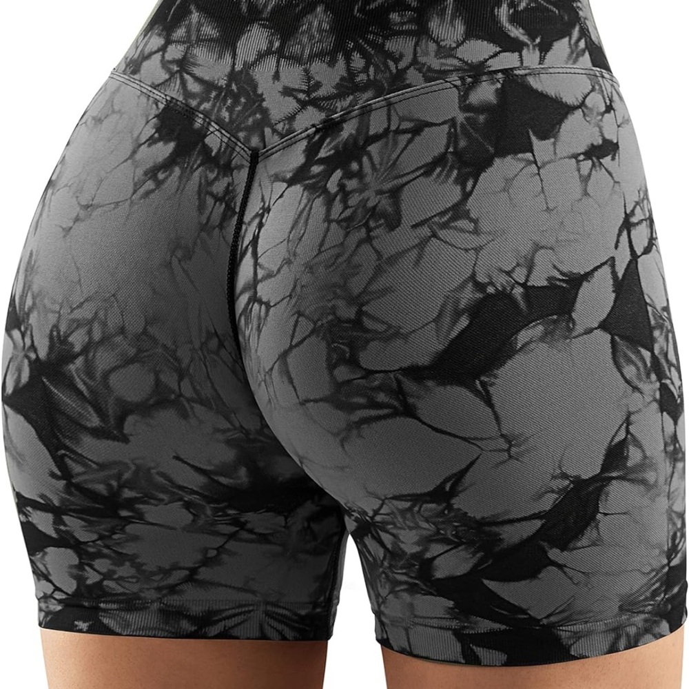 Women's Black and Gray OMKAGI No Scrunch Butt Workout Shorts M